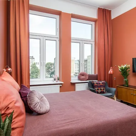 Barbacan - Old Town - By Upstairs Apartment *